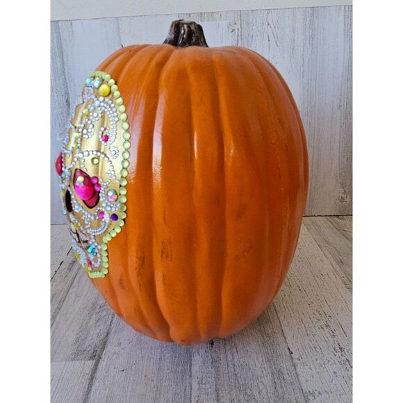 Gold sugar skull pumpkin beaded jack-o'-lantern unique prop Halloween deco - Picture 4 of 8